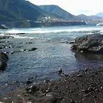 Playa Y Montana: Naturaleza Y Armonia