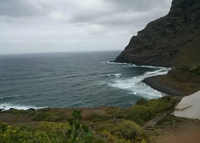 Playa Y Montana: Naturaleza Y Armonia *