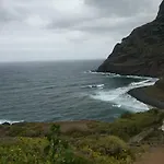 Playa Y Montana: Naturaleza Y Armonia *